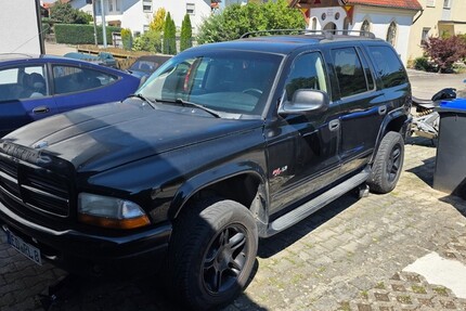 Dodge Durango 320.000 km 3.900 &euro; Berglern 85459