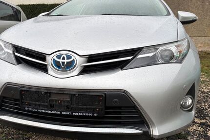 Toyota Auris 69.000 km 8.950 &euro; Ochtendung 56299