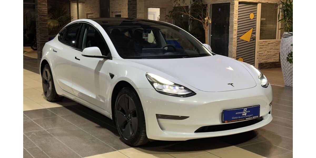 Tesla Model 3 32.603 km 28.800 &euro; Eitorf 53783