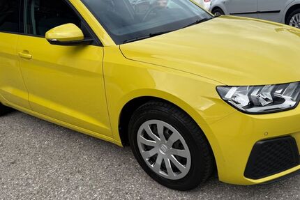 Audi A1 88.000 km 18.999 € Lenggries 83661