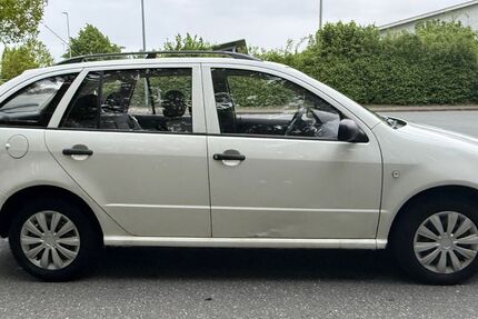 Skoda Fabia 446.000 km 750 &euro; Bremen 27721