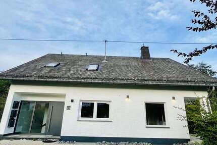 Wohnung zum Mieten in Kirchhundem-Rahrbach 1.200 € 105 m² 2 zimmer