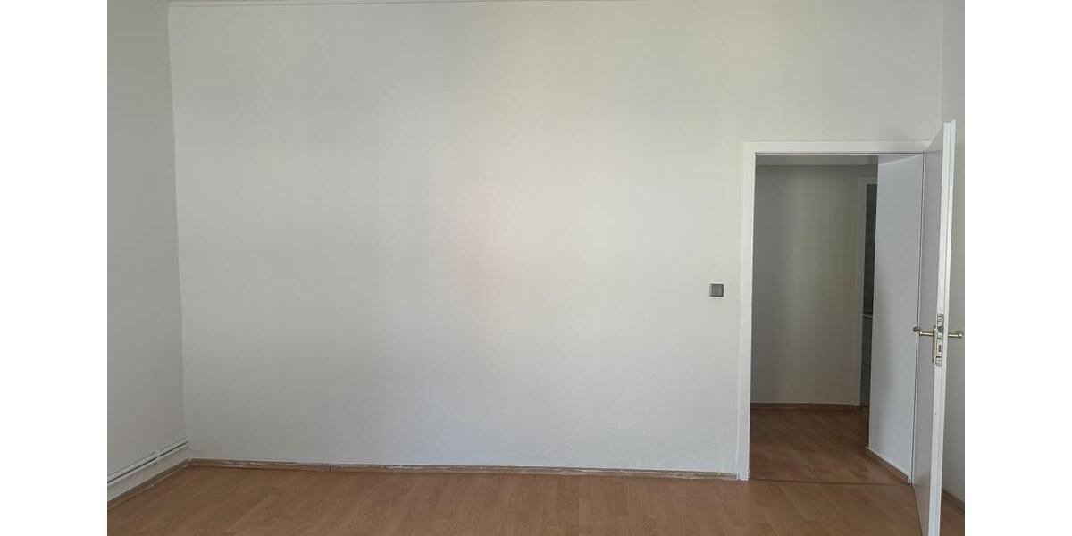 Etagenwohnung Neunkirchen - 4 Zimmer, 120 m&sup2;, 850&euro; | Angebot:26407083