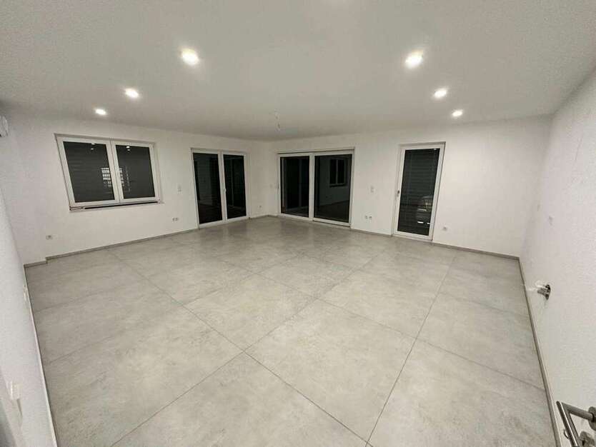 Wohnung zum Kaufen in Heppingen 351.000 € 124 m²