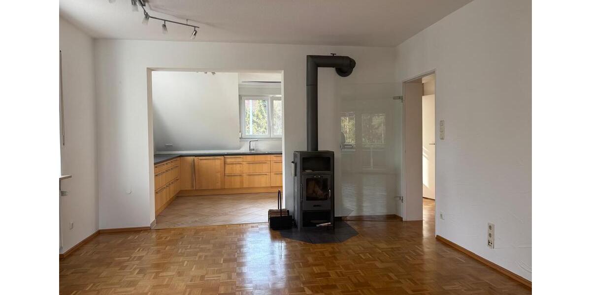 Etagenwohnung Schwabach - 3 Zimmer, 90 m&sup2;, 900&euro; | Angebot:26395894