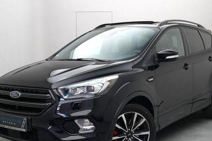 Ford Kuga 65.000 km 19.290 &euro; Fürstenfeldbruck 82256