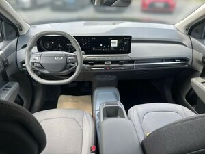 Kia EV3 81.4 AIR WIN DWA 7.000 km 36.990 &euro; Höhenkirchen-Siegertsbrun 85635