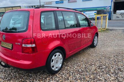 VW Touran 172.361 km 800 &euro; BONN 53227