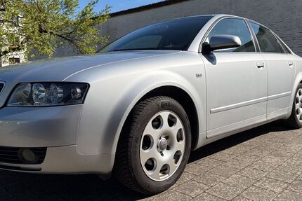Audi A4 74.440 km 4.950 &euro; Heroldsbach 91336