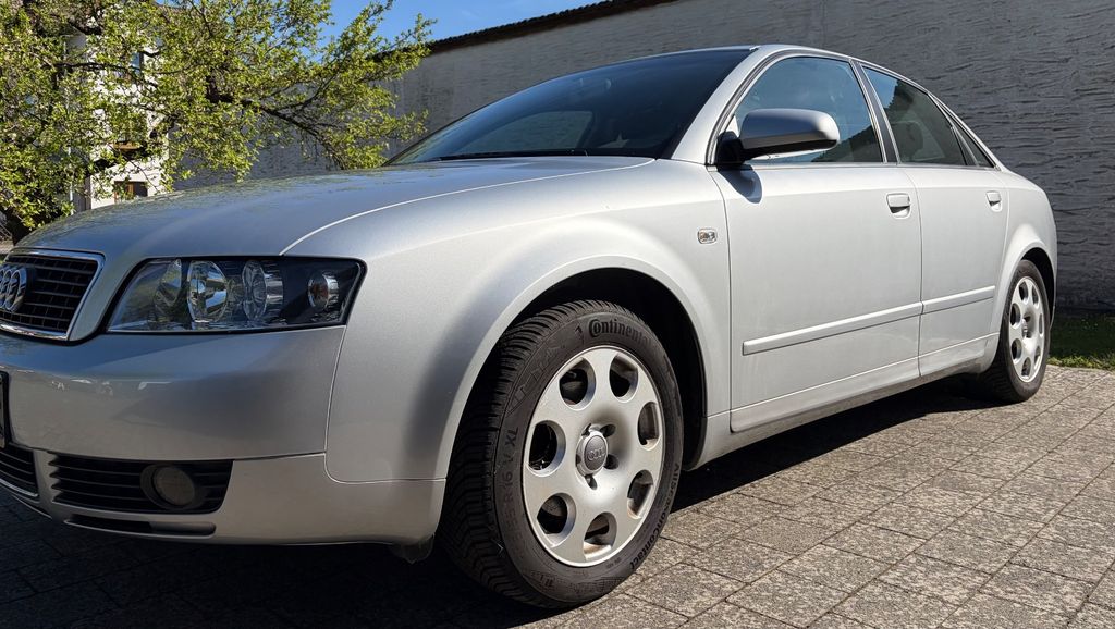 Audi A4 74.440 km 4.950 &euro; Heroldsbach 91336