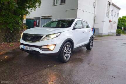 Kia Sportage 246.000 km 9.500 &euro; Esting (Olching) 82140