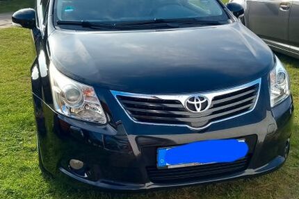 Toyota Avensis 115.000 km 9.500 &euro; Stralsund 18437