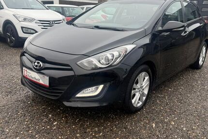Hyundai i30 95.000 km 9.750 &euro; Kamp-Lintfort 47475