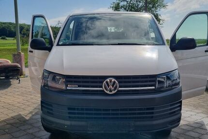 VW T6 Transporter 194.000 km 17.800 &euro; Blindheim 89434