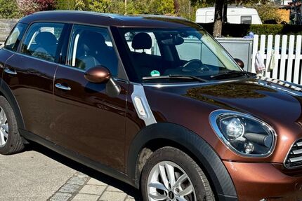 Mini Cooper Countryman 88.000 km 10.799 &euro; Straßlach 82064