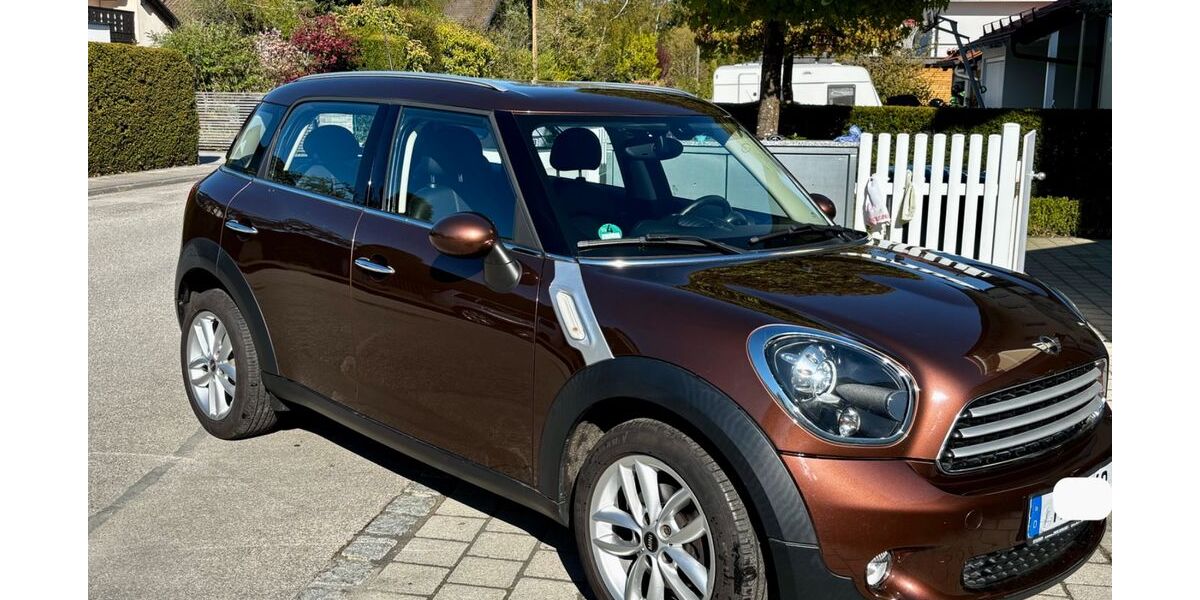 Mini Cooper Countryman 88.000 km 10.799 &euro; Straßlach 82064