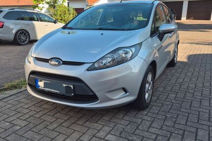 Ford Fiesta 156.000 km 2.900 &euro; Blieskastel 66440