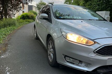 Ford Focus 98.000 km 7.500 &euro; Bad Marienberg 56470
