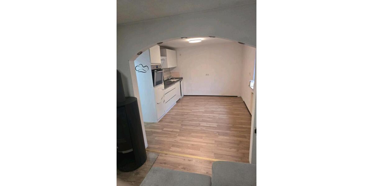 Einfamilienhaus Buchen (Odenwald) - 4 Zimmer, 90 m&sup2;, 150.000&euro; | Angebot:26748622