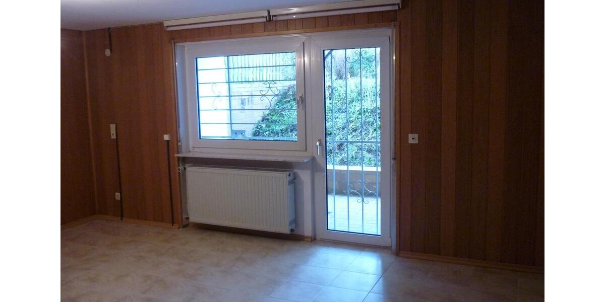 Doppelhaushälfte Offenbach am Main Bürgel - 8 Zimmer, 250 m&sup2;, 2.300&euro; | Angebot:22243715