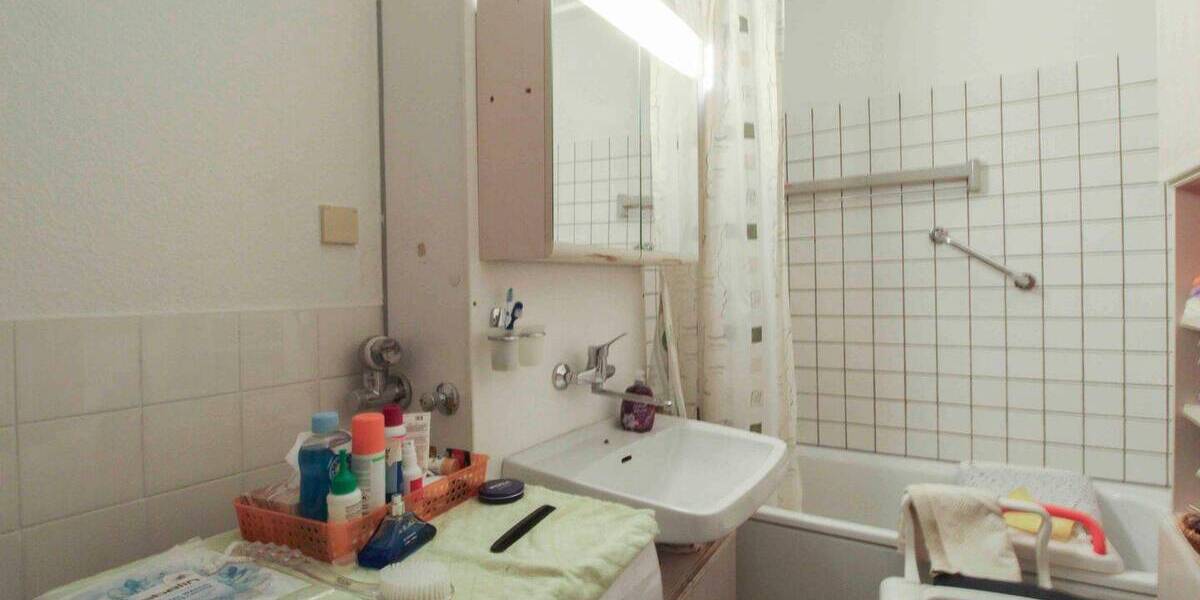 Etagenwohnung Laatzen Laatzen-Mitte - 3 Zimmer, 70 m&sup2;, 120.000&euro; | Angebot:26319382