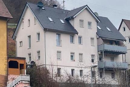 Haus Calw - 7 Zimmer, 150 m&sup2;, 375.000&euro; | Angebot:25498592