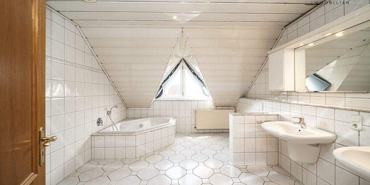 Einfamilienhaus Garrel - 5 Zimmer, 165 m&sup2;, 419.000&euro; | Angebot:24594985