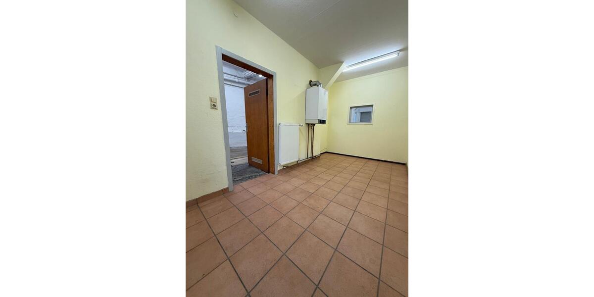 Lagerhalle Lagerfläche 140 m² in Göttingen zimmer