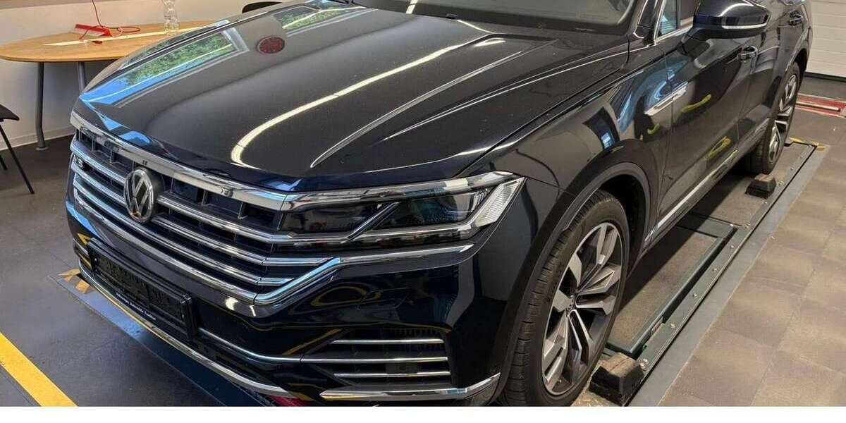 VW Touareg 65.800 km 54.890 &euro; Bensheim 64625