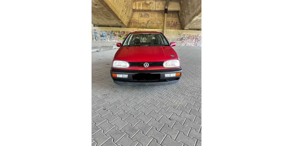 VW Golf 146.000 km 600 &euro; Langenbrettach 74243