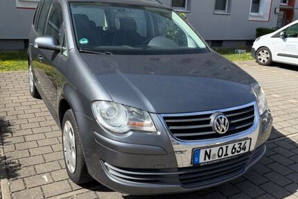 VW Touran 171.000 km 4.790 &euro; Nürnberg 90461