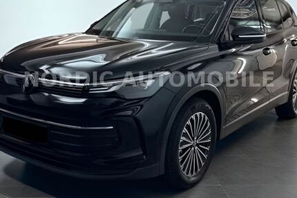 VW Tiguan 16.456 km 32.900 &euro; Hamburg 22179
