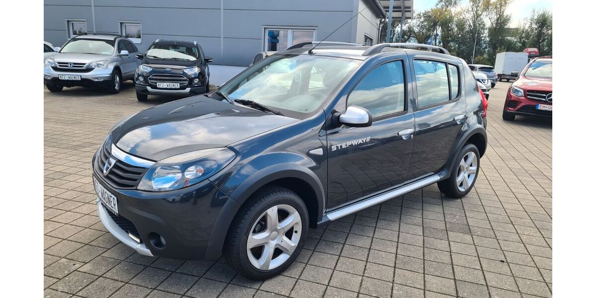 Dacia Sandero 62.900 km 7.499 &euro; Endingen 79346