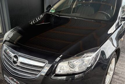 Opel Insignia 97.000 km 8.900 &euro; Seelze 30926