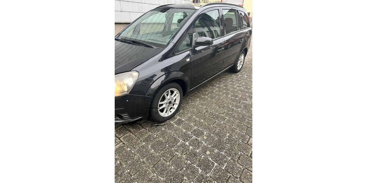 Opel Zafira 205.000 km 1.490 &euro; ludwigsburg 71638