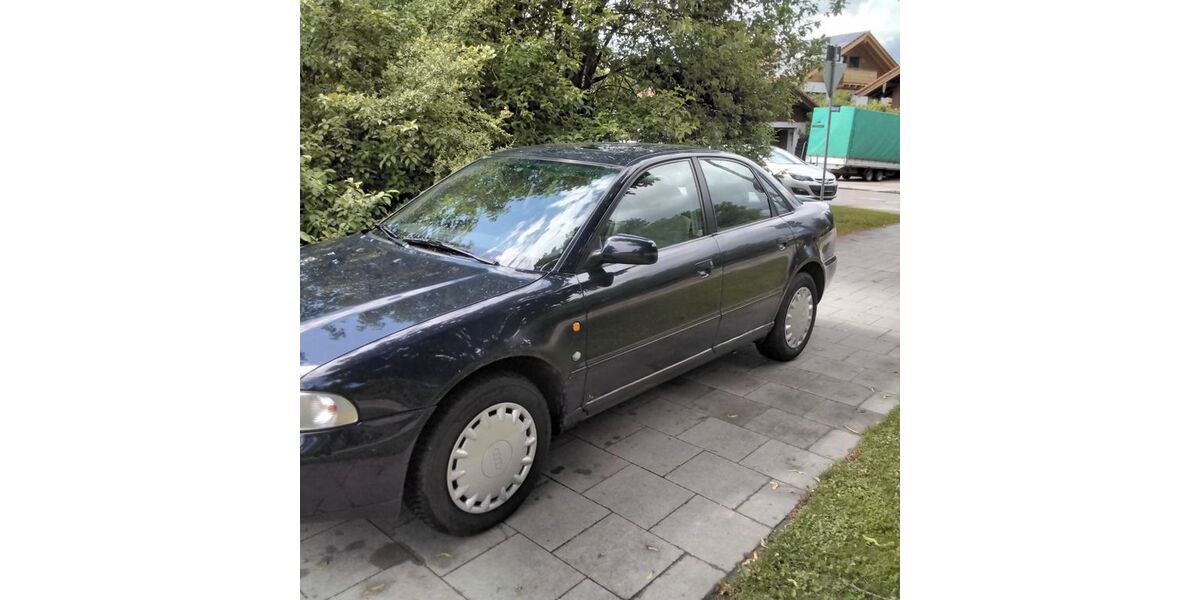Audi A4 193.000 km 1.490 &euro; Holzkirchen 83607