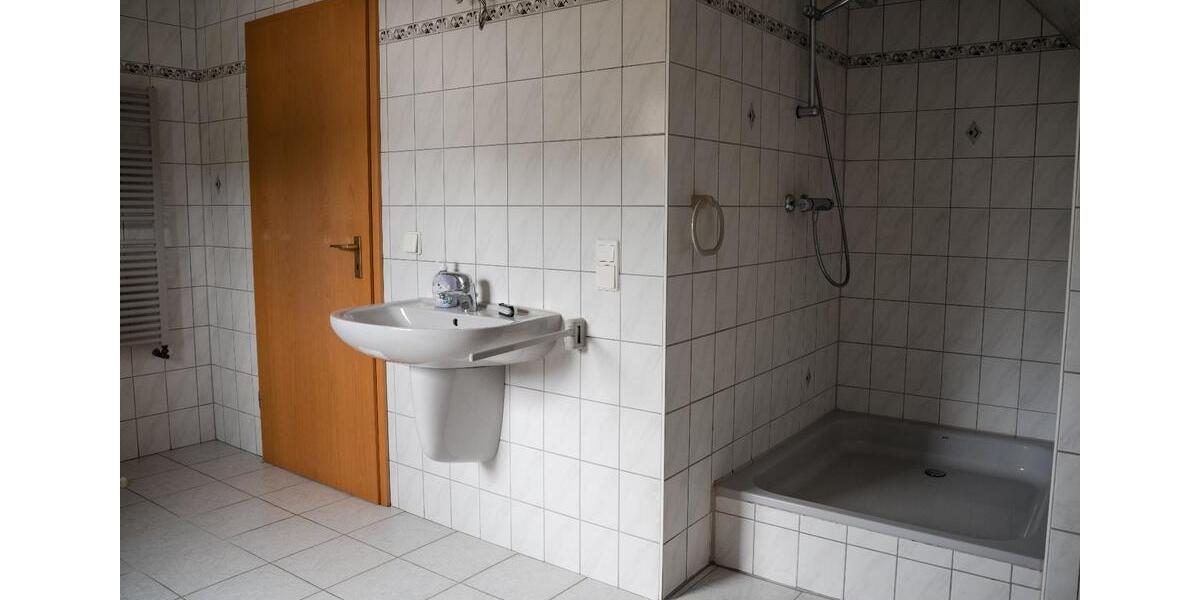 Einfamilienhaus Kreuztal - 249.000&euro; | Angebot:26342970