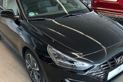 Hyundai i30 19.500 km 23.890 € Villingen-Schwenningen 78048