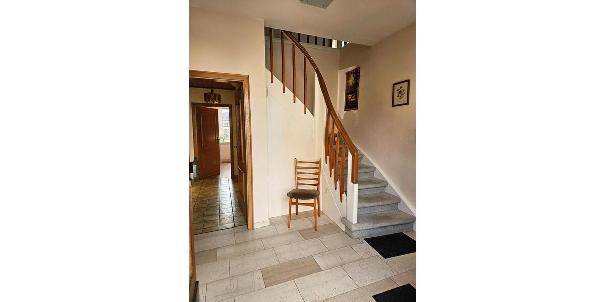 Einfamilienhaus Büren - 7 Zimmer, 160 m&sup2;, 298.000&euro; | Angebot:25861538