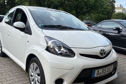Toyota Aygo (X) 79.500 km 7.900 &euro; Augsburg 86164