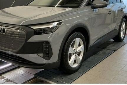 Audi Q4 e-tron 36.196 km 29.979 &euro; Oldenburg 26135