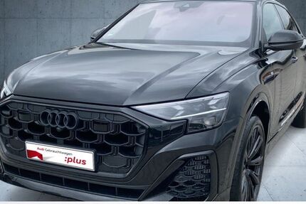 Audi Q8 10.000 km 105.470 &euro; Saal a.d. Donau 93342