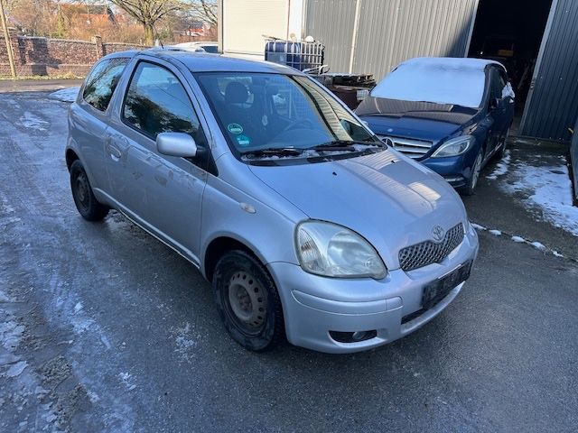 Toyota Yaris 181.888 km 999 &euro; Welver 59514