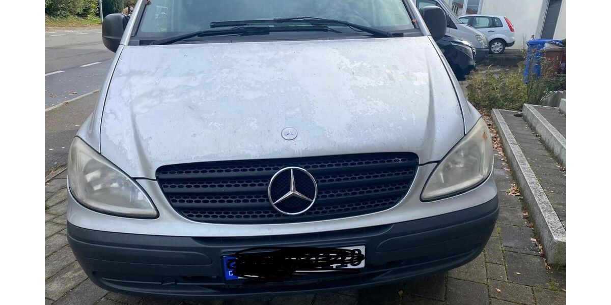 Mercedes-Benz Vito 404.000 km 2.050 &euro; Rielasingen-Worblingen 78239
