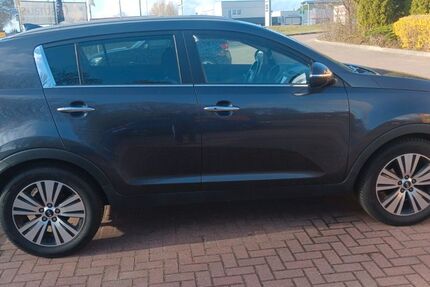 Kia Sportage 99.100 km 12.000 &euro; SCHORFHEIDE OT FINOWFURT 16144