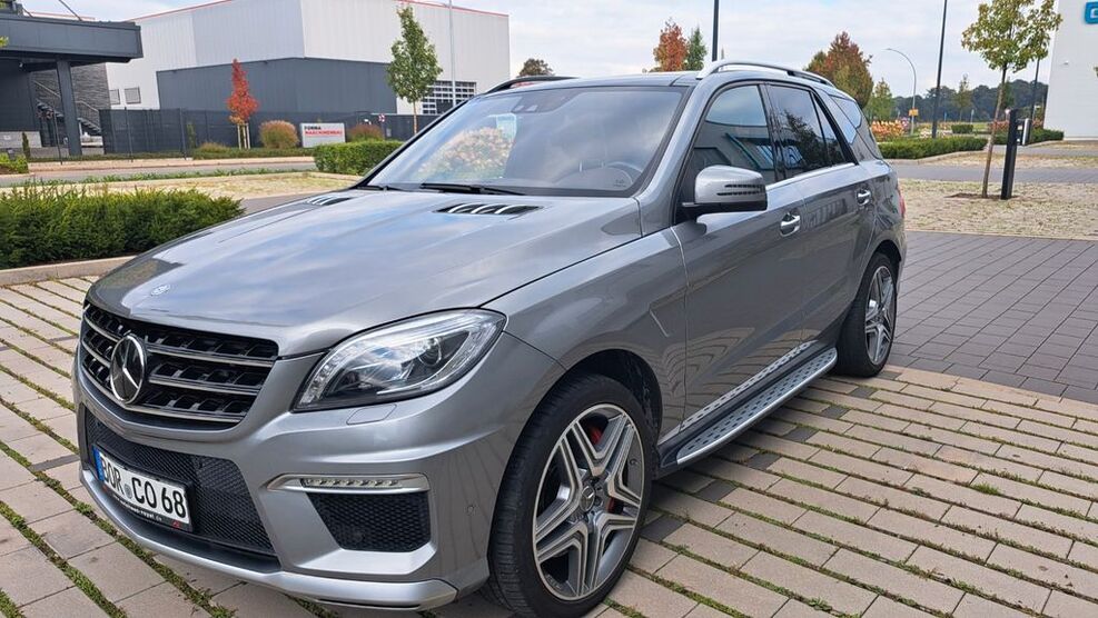 Mercedes-Benz ML 63 AMG 98.000 km 38.500 € Südlohn 46354