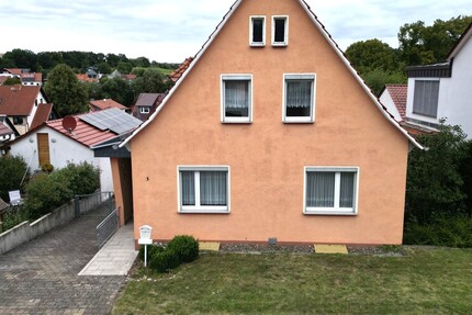 Solides Einfamilienhaus mit Potenzial in ruhiger Lage von Leinefelde-Worbis / OT Wingerode - Haus Leinefelde/ Wingerode | Angebot:25867000