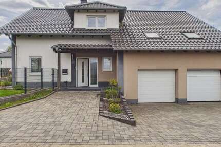 Haus Walsdorf - 9 Zimmer, 175 m&sup2;, 425.000&euro; | Angebot:26507474