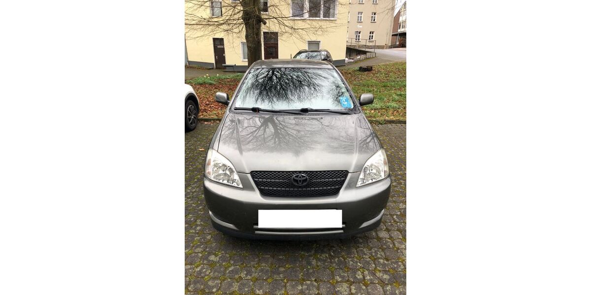 Toyota Corolla 175.000 km 2.850 &euro; Altenkirchen 57610