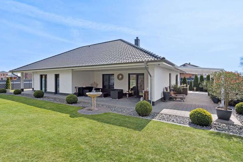 Haus zum Kaufen in Drakenburg 659.000 € 151 m²